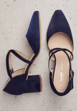 Lloyd Sandalen Met Hak Sandaal Dames Blauw 10 Lloyd Sandalen Met Hak Sandaal Dames Blauw -Kleding Verkoop 25dc0393c90ff3bc7e9f4b1d3d66bf4d