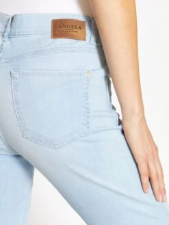 Angels Jeans Slimfit Jeans Cici Crop Slit Dames Lichtblauw 9 Angels Jeans Slimfit Jeans Cici Crop Slit Dames Lichtblauw -Kleding Verkoop bd870e95ca1a4ad157c247563b73a8e7